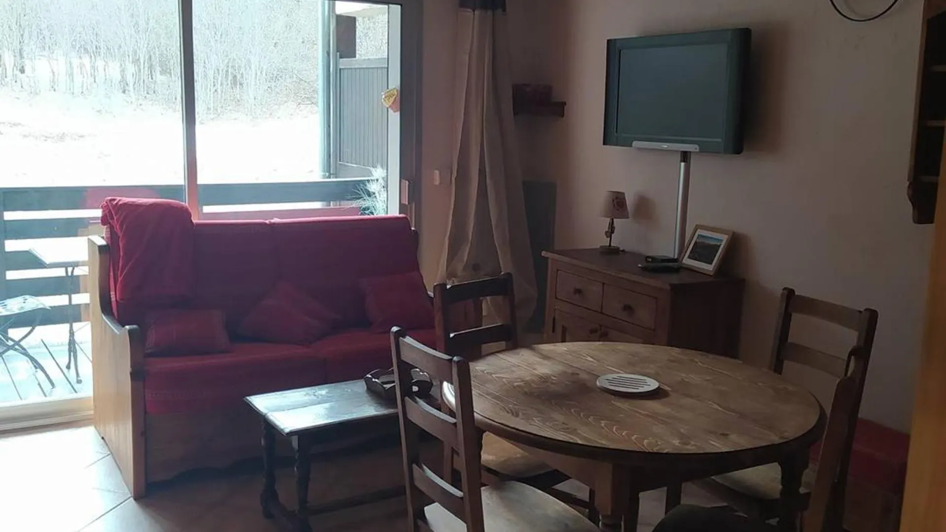 Studio Confortable Avec Balcon, 4 Couchages A Barcelonnette - Fr-1-804-51